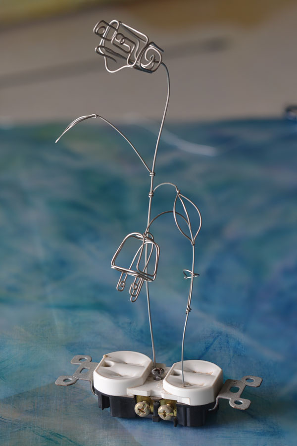 Plug Flower wire sculpture by Tim Elverston
