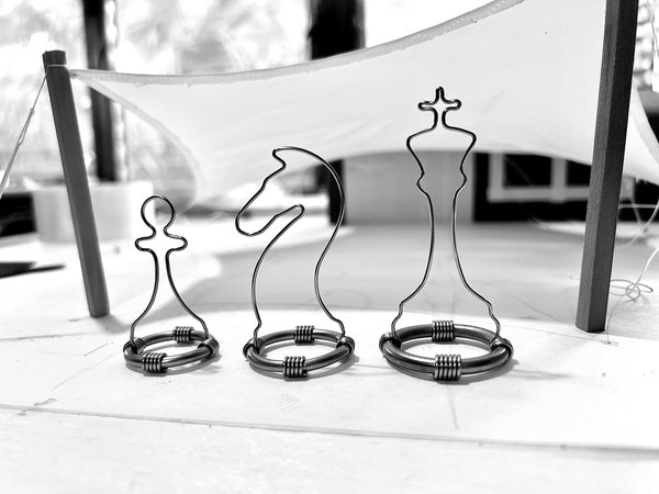Image 22 from Wire Chess Set by Tim Elverston