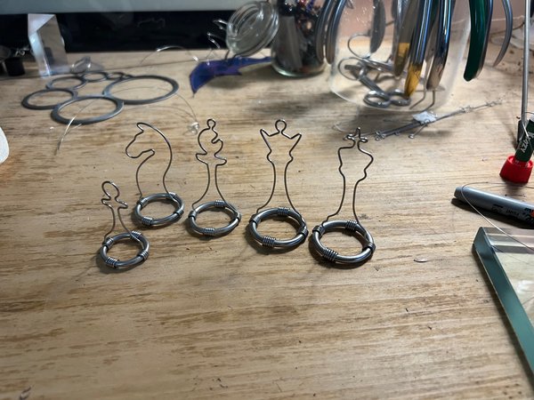 Image 26 from Wire Chess Set by Tim Elverston
