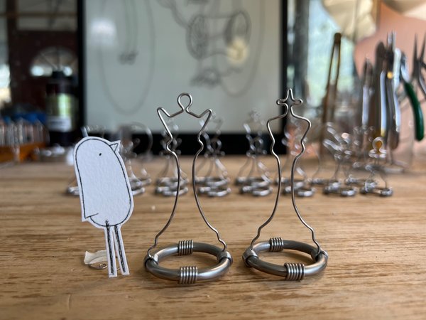 Image 49 from Wire Chess Set by Tim Elverston