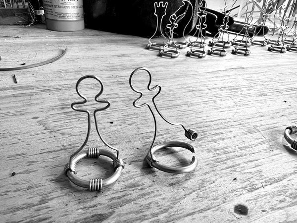 Image 55 from Wire Chess Set by Tim Elverston