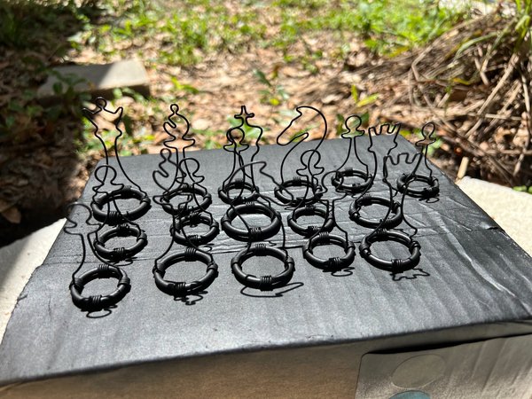Image 60 from Wire Chess Set by Tim Elverston