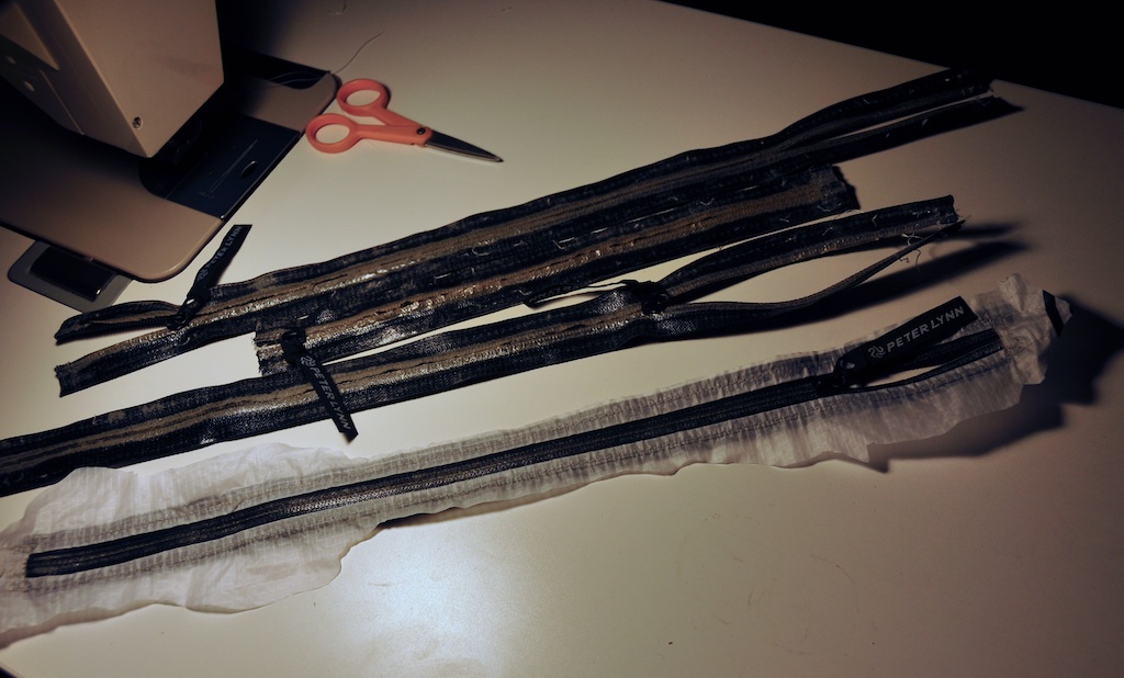 Good sealed zipper salvaged from a spare Peter Lynn kite